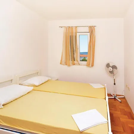 Villa 841 *