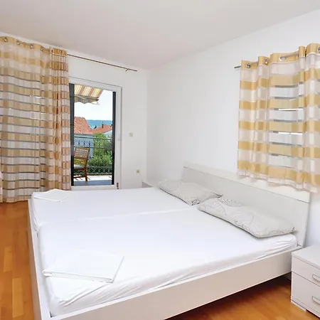 Villa 841